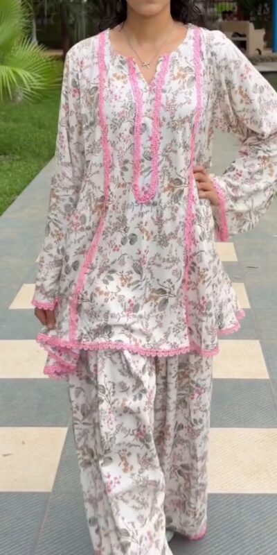 SRK 3180 Pink Natural Crep Lace Work & Digital Print Salwar Suit . Exclusive Offer ₹1949. Delivery 4-6 Working Days. Shop now. | Jump Suits, Salwar suit, Casual Suits, Creative suits, Designer Suits, Palazzo Suits, Party Wear Suits, Patiala Suits, Straight Suits