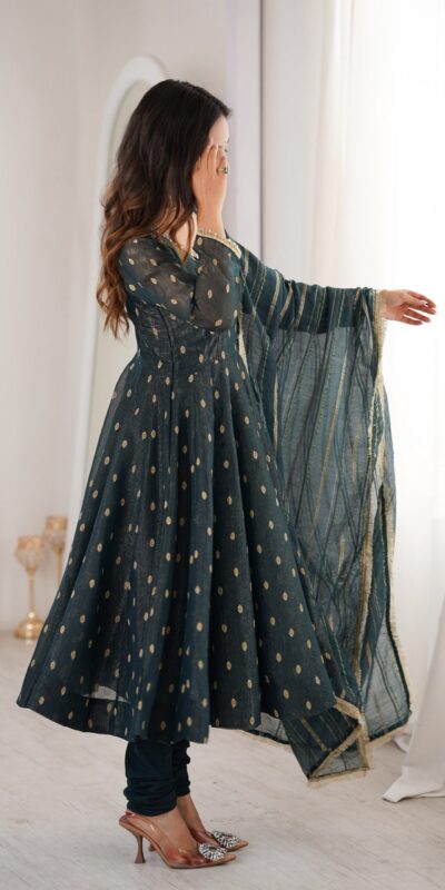 ZF 5021 Teal in Crunchy Silk Embroidery Work & Lace Work Gown . Special Price ₹2099. Delivery 4-6 Working Days. Shop now. | Gowns, Bollywood Gowns, Creative Gowns, Designer Gowns, Embroidered Gowns, Party Wear Gowns