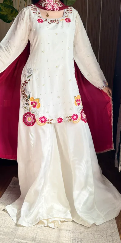 Pretty White Roman Glass Embroidery Work Salwar Suit