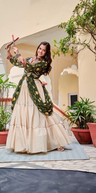 Ram 131 Green in Pure Cotton Mirror Work & Gamthi Work Lehenga Choli . Exclusive Offer ₹2949. Delivery 4-6 Working Days. Shop now. | Lehenga, Bollywood Lehenga, Creative Lehenga, Designer Lehenga, Embroidered Lehenga, Party Wear Lehenga