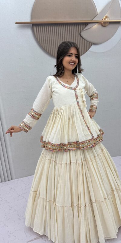 PC 596 Off White in Pure Cotton Mirror Work & Gamthi Work Lehenga Choli . Exclusive Offer ₹2999. Delivery 4-6 Working Days. Shop now. | Lehenga, Bollywood Lehenga, Creative Lehenga, Designer Lehenga, Embroidered Lehenga, Party Wear Lehenga