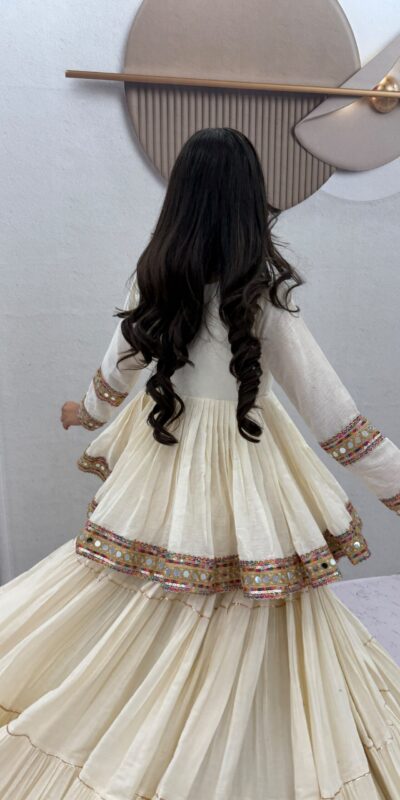 PC 596 Off White in Pure Cotton Mirror Work & Gamthi Work Lehenga Choli . Exclusive Offer ₹2999. Delivery 4-6 Working Days. Shop now. | Lehenga, Bollywood Lehenga, Creative Lehenga, Designer Lehenga, Embroidered Lehenga, Party Wear Lehenga