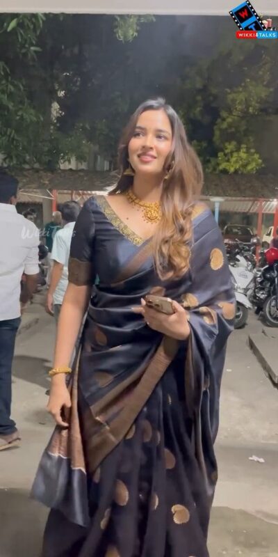 KP 6052 Black Soft Lichi Silk Saree with Lace Work & Lace Border. Introductory Price ₹1349. Delivery 4-6 Working Days. Shop now. | Sarees, Bollywood Sarees, Creative Sarees, Designer Sarees, Embroidered Sarees, Ethnic Saree, Modern Digital sarees, Party Wear Sarees