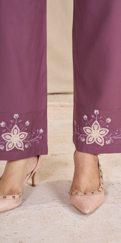 DIVA 169 Onion Colour Rayon Cotton Kurti with Embroidery Work. Introductory Price ₹1999. Delivery 4-6 Working Days. Shop now. | Kurti, Bollywood Kurti, Creative Kurtis, Designer Kurti, Party Wear Kurti, Selfie Kurti