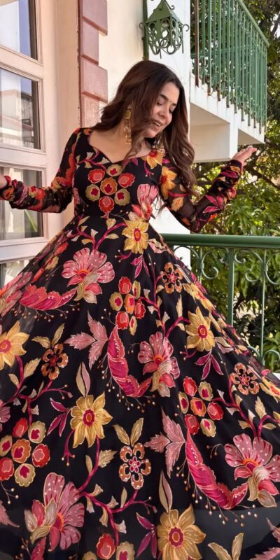 RTC 6058 | Black Tabby Organza Salwar Suit with Digital Print & Lace Work. Grab it for ₹2449. Delivery 4-6 Working Days. Shop now. | Anarkali Suits, Bollywood Anarkali, Creative-Anarkali, Designer Anarkali, Embroidered Anarkali, Party Wear Anarkali, Salwar suit