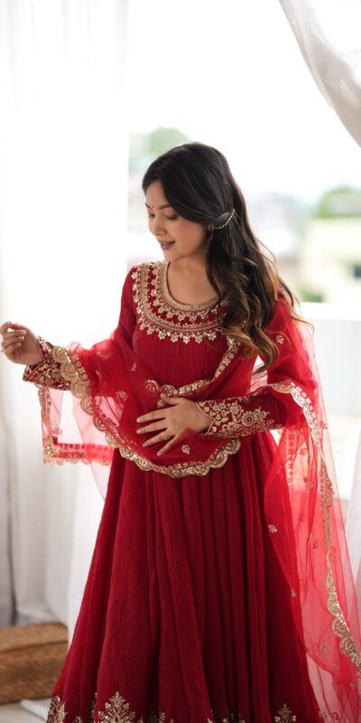 Glowing Maroon Doremon Crush Sequence Work Gown