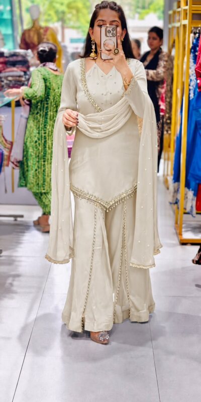 Pretty White Roman Glass Mirror Work Salwar Suit