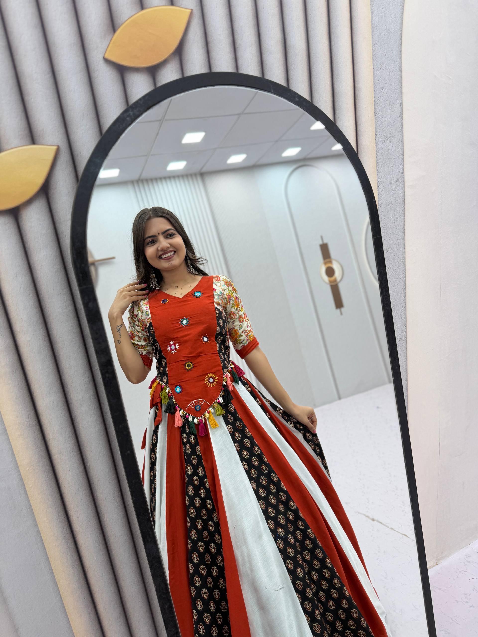 PC 587 Red in Pure Cotton Mirror Work & Gamthi Work Lehenga Choli . Exclusive Offer ₹3049. Delivery 4-6 Working Days. Shop now. | Lehenga, Bollywood Lehenga, Creative Lehenga, Designer Lehenga, Embroidered Lehenga, Party Wear Lehenga