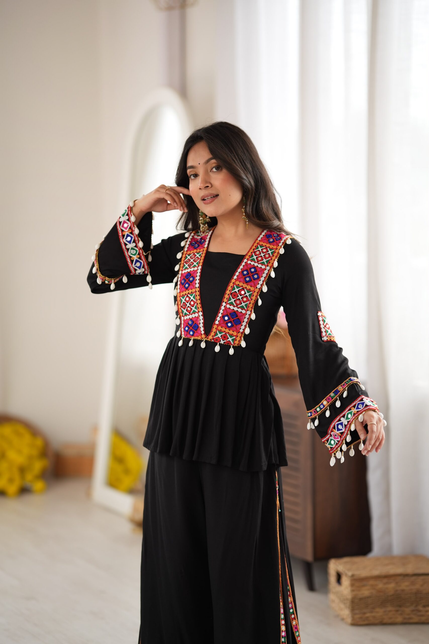 SP 93 Black Rayon Salwar Suit with Embroidery Work & Thread Embroidery. Best Price ₹2149. Delivery 4-6 Working Days. Shop now. | Jump Suits, Salwar suit, Casual Suits, Creative suits, Designer Suits, Palazzo Suits, Party Wear Suits, Patiala Suits, Straight Suits
