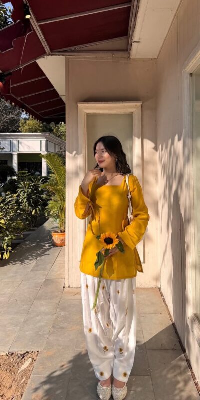 Fancy Mastered Rayon Thread Work Salwar Suit