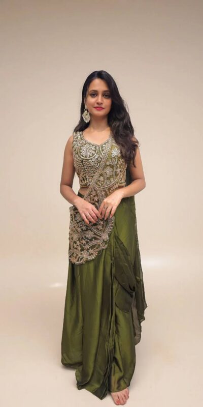 Fancy Mehendi Rangoli Silk Thread Work Saree
