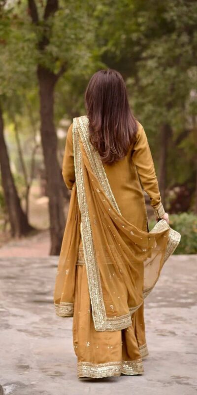 Fancy Rust Mul Chanderi Thread Work Salwar Suit
