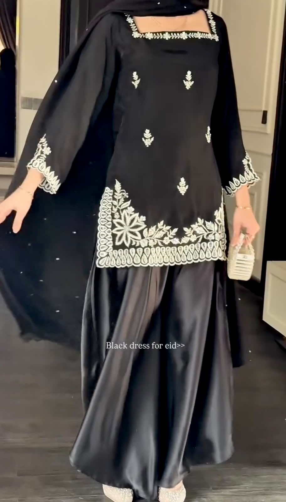Shiny Black Natural Crepe Thread Work Salwar Suit
