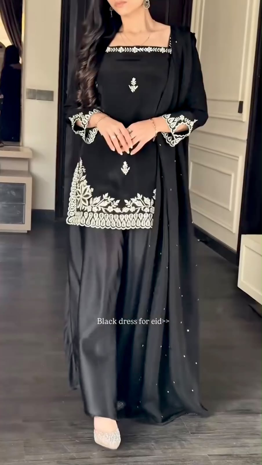 Shiny Black Natural Crepe Thread Work Salwar Suit