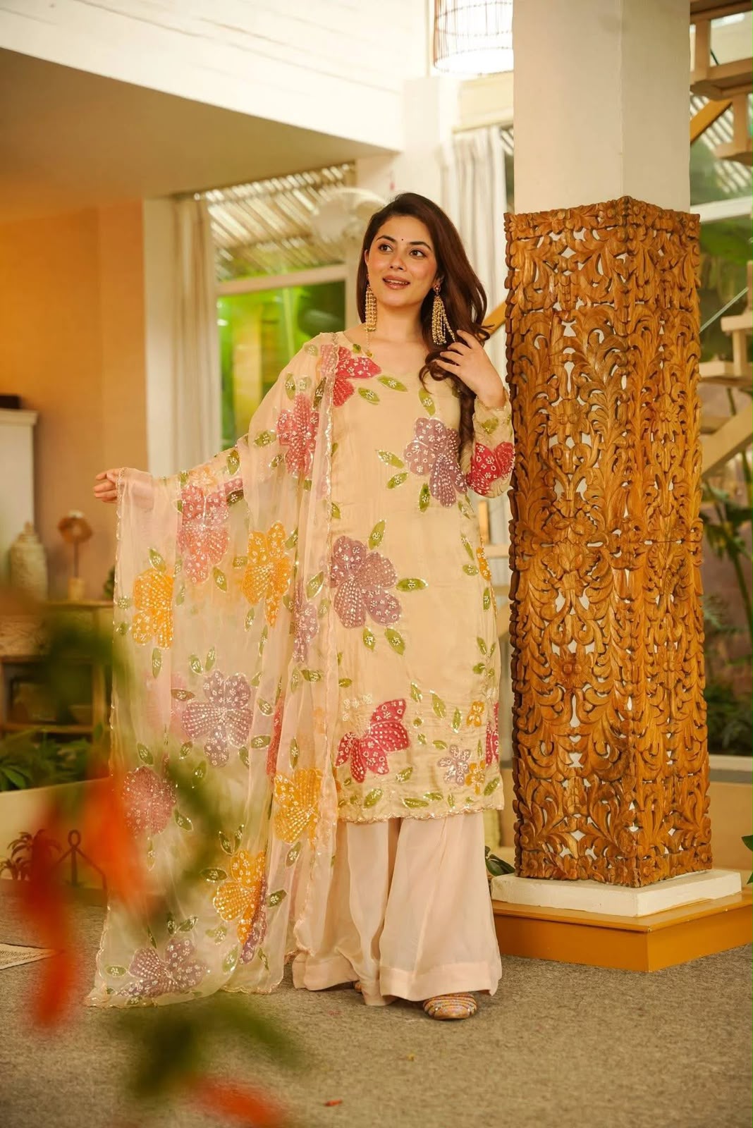 Shiny Off White Tabby Organza Embroider Work Salwar Suit