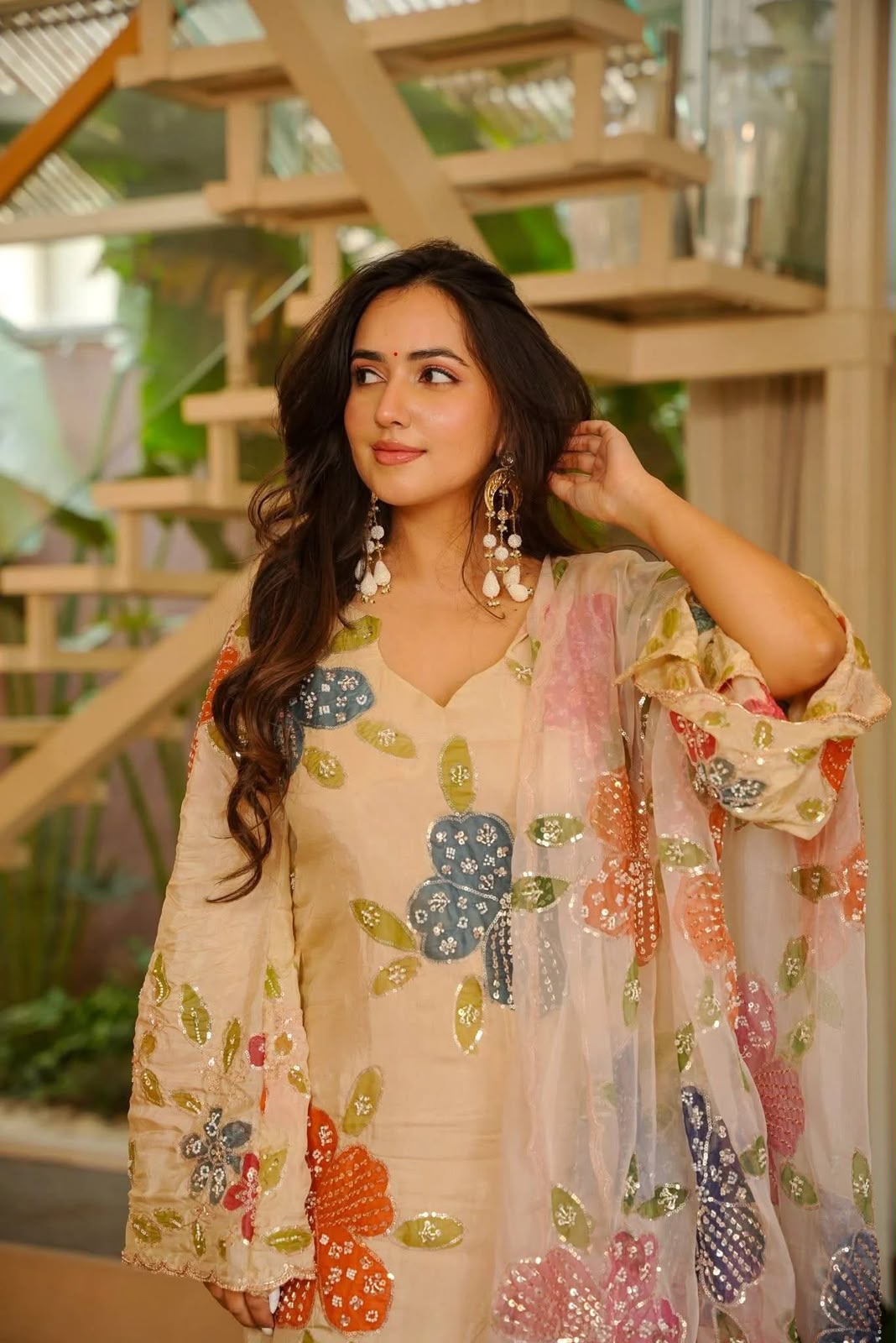 Shiny Off White Tabby Organza Embroider Work Salwar Suit