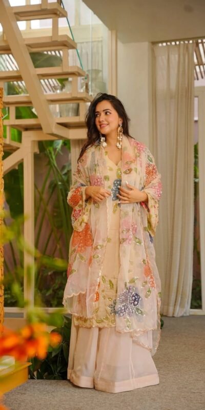 Shiny Off White Tabby Organza Embroider Work Salwar Suit