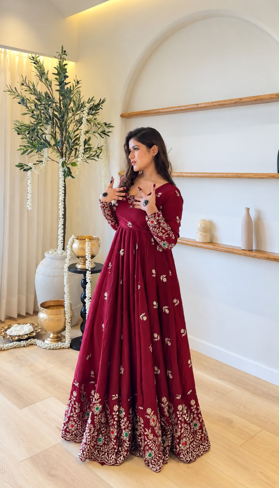 Super Maroon Doremon Crush Sequence Work Gown