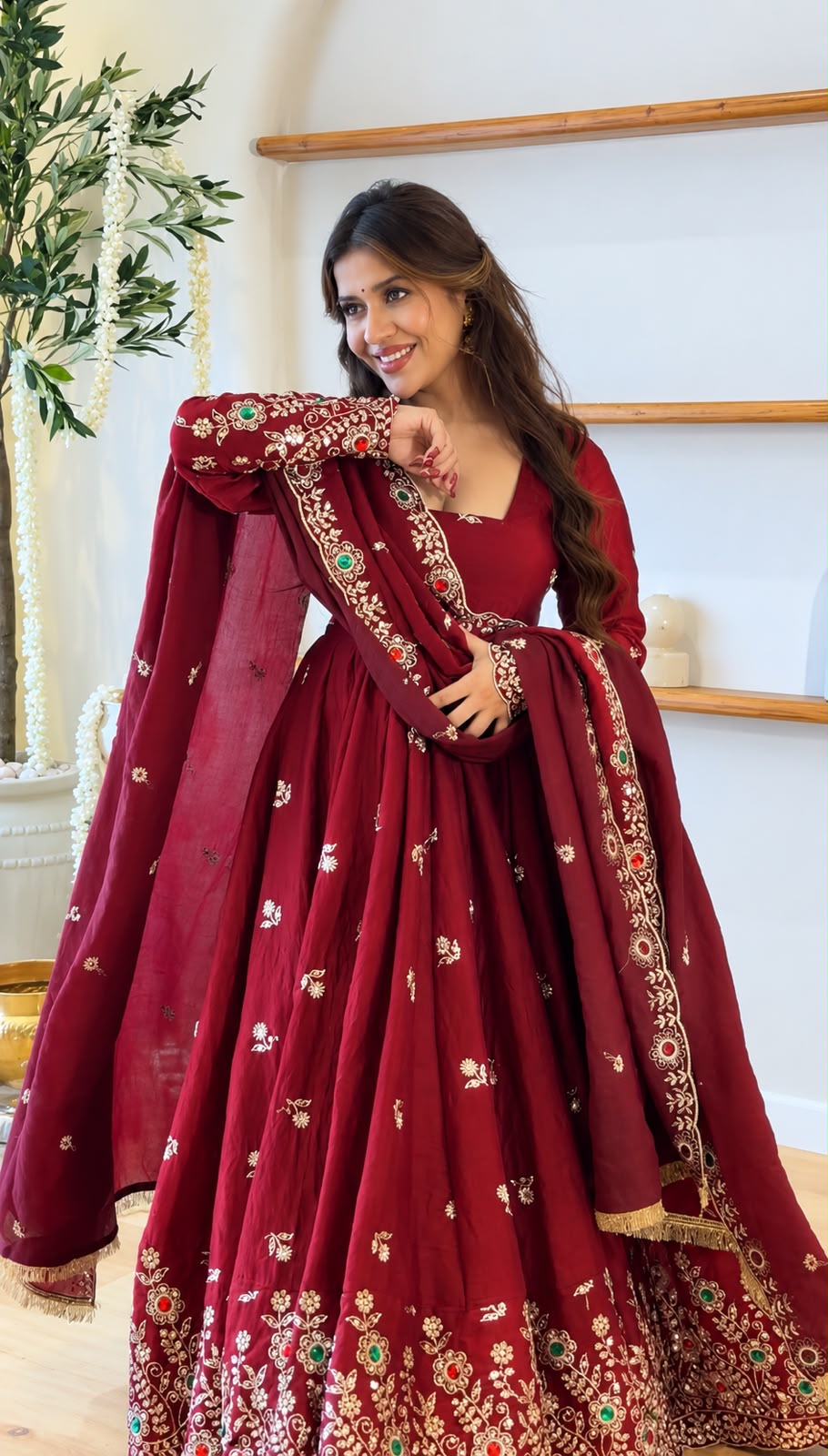 Super Maroon Doremon Crush Sequence Work Gown