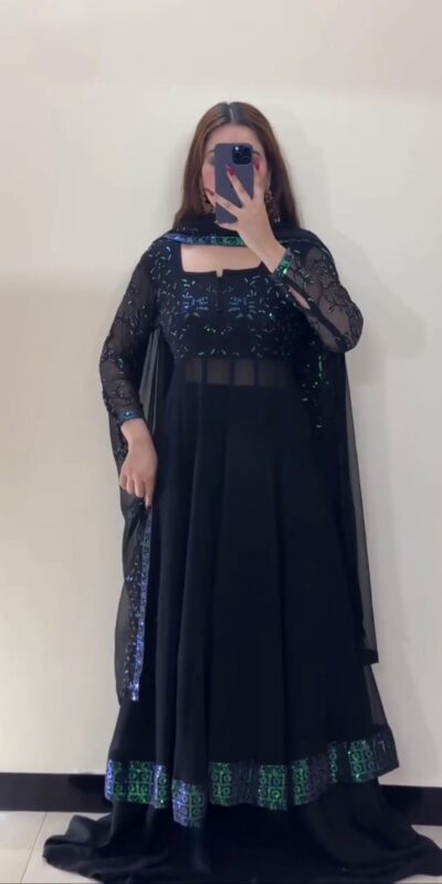 Trendy Navy Blue Faux Georgette Thread Work Salwar Suit