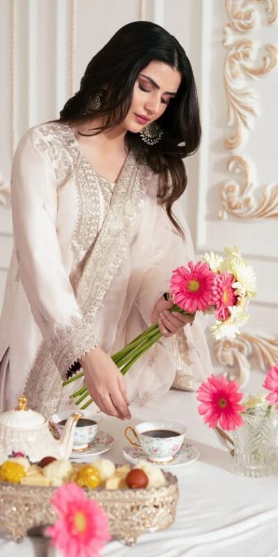 LG 2160 White French Crep Silk Salwar Suit Perfect for Wedding, Party, Engagement, Baisakhi, Pongal – . Special Price ₹2799. Delivery 4-6 Working Days | Jump Suits, Salwar suit, Casual Suits, Creative suits, Designer Suits, Palazzo Suits, Party Wear Suits, Patiala Suits, Straight Suits