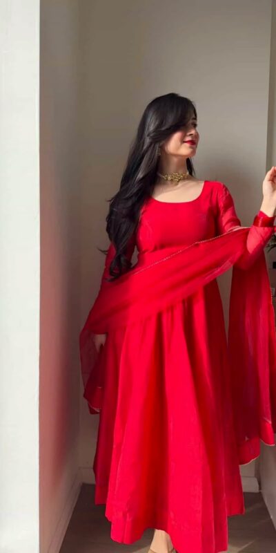 KD 1627 Red | Red Fantastic Red Tabby Silk Lace Work Anarkali Suit . Best Price ₹1699. Delivery 4-6 Working Days. Shop now. | Anarkali Suits, Bollywood Anarkali, Creative-Anarkali, Designer Anarkali, Embroidered Anarkali, Party Wear Anarkali