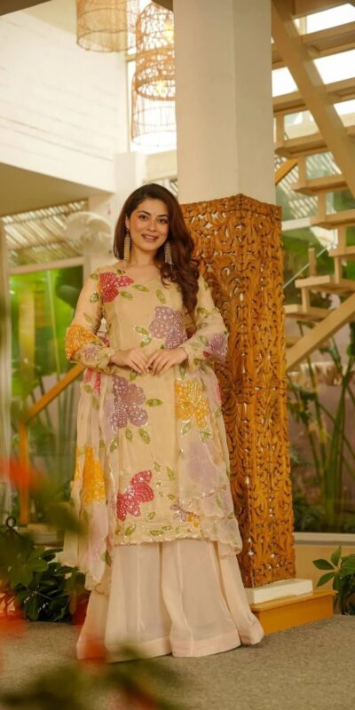 VLM 327 Off White in Color Natural Crepe Embroidery Work Salwar Suit . Affordable Price ₹2399. Delivery 4-6 Working Days. Shop now. | Jump Suits, Salwar suit, Casual Suits, Creative suits, Designer Suits, Palazzo Suits, Party Wear Suits, Patiala Suits, Straight Suits