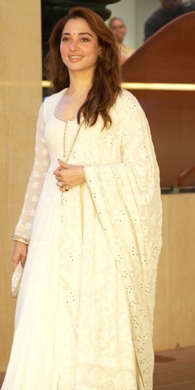 LG 2161 White Georgette Gown with Mirror Work & Embroidery Work. Get it for ₹2799. Delivery 4-6 Working Days. Online Shop now. | Gowns, Bollywood Gowns, Creative Gowns, Designer Gowns, Embroidered Gowns, Party Wear Gowns