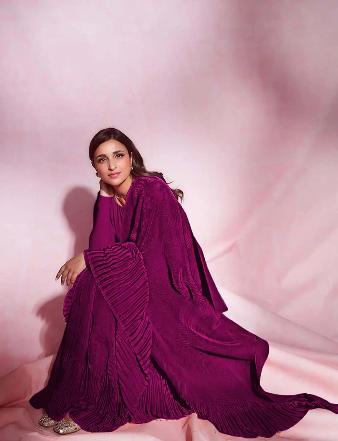 look-dazzling-in-violet-color-party-wear-pleated-saree