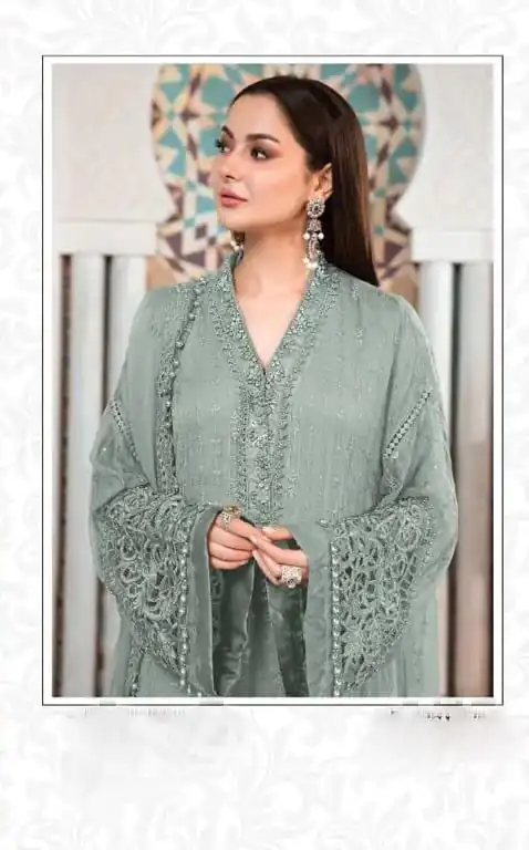 Pakistani Style Grey Salwar Suit - Image 2