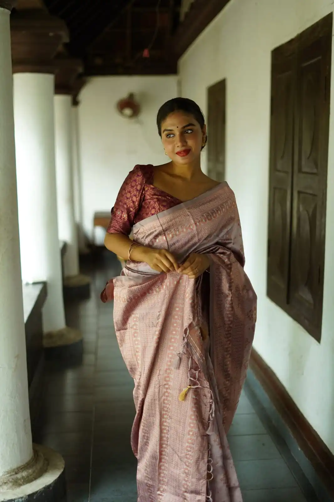 DDF 126 Cream Color Soft Lichi Silk Ordinary Design Rich Pallu Saree Casual, Party Wear, Events, Festivals Etc. Expected Delivery 4-6 Working Days 1549 | Sarees, Bollywood Sarees, Creative Sarees, Designer Sarees, Embroidered Sarees, Ethnic Saree, Modern Digital sarees, Party Wear Sarees