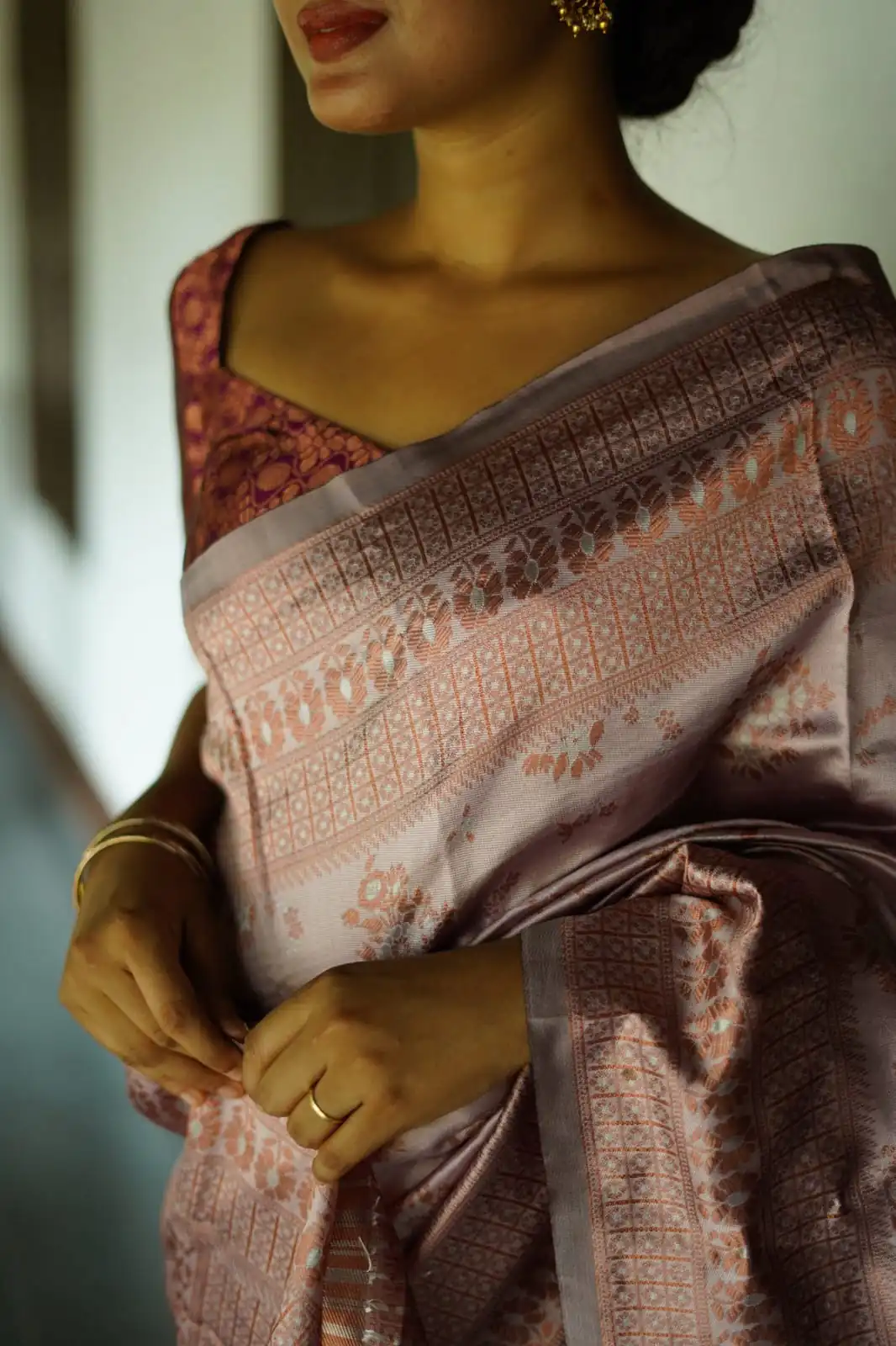 DDF 126 Cream Color Soft Lichi Silk Ordinary Design Rich Pallu Saree Casual, Party Wear, Events, Festivals Etc. Expected Delivery 4-6 Working Days 1549 | Sarees, Bollywood Sarees, Creative Sarees, Designer Sarees, Embroidered Sarees, Ethnic Saree, Modern Digital sarees, Party Wear Sarees