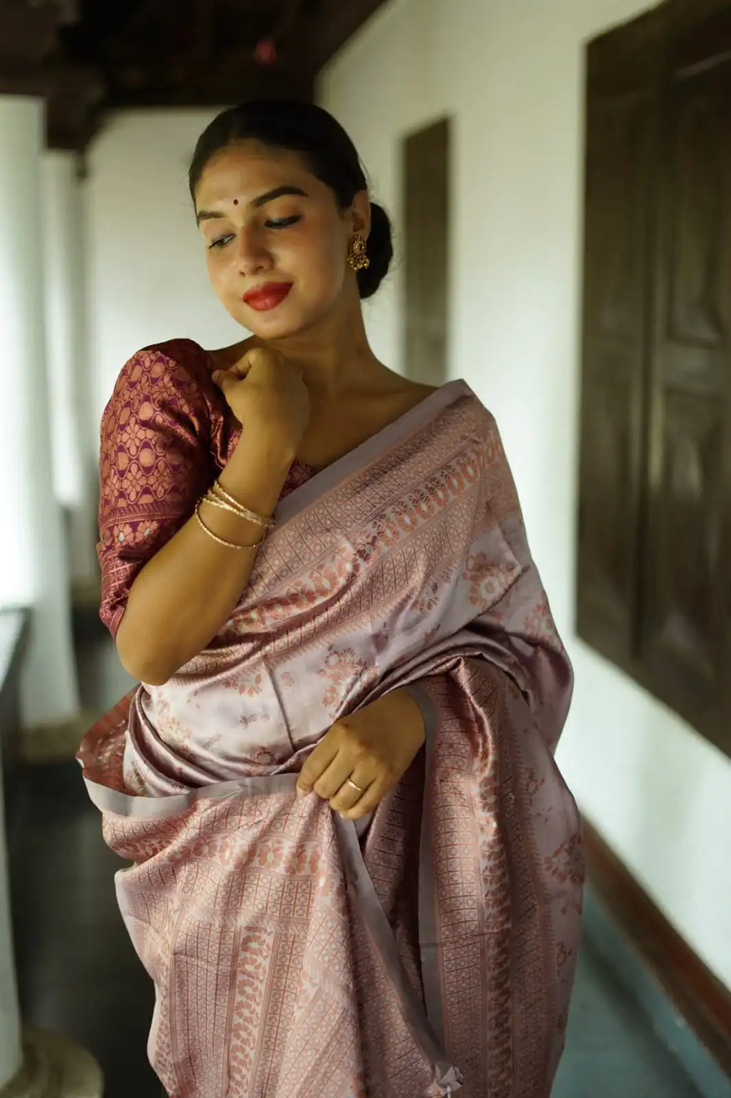 DDF 126 Cream Color Soft Lichi Silk Ordinary Design Rich Pallu Saree Casual, Party Wear, Events, Festivals Etc. Expected Delivery 4-6 Working Days 1549 | Sarees, Bollywood Sarees, Creative Sarees, Designer Sarees, Embroidered Sarees, Ethnic Saree, Modern Digital sarees, Party Wear Sarees