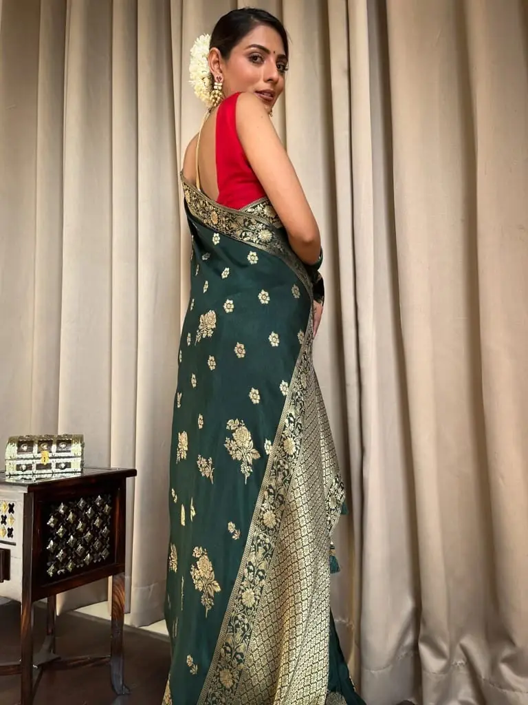 Graceful Green Color Banarasi Soft Silk Extra Ordinary Design Saree