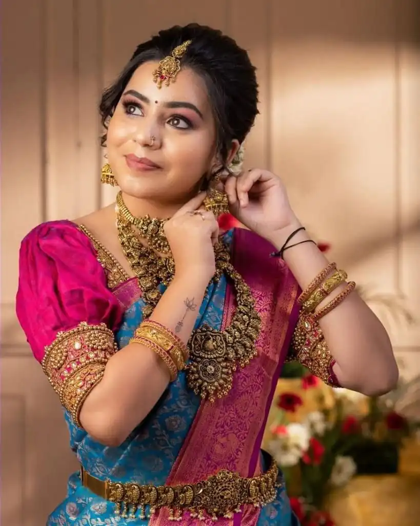 KP 4081 Blue Color Soft Lichi Silk Cloth Beautiful Rich Pallu Saree Casual, Party Wear, Wedding, Events Etc. Expected Delivery 4-6 Working Days @ 1449/- | Sarees, Bollywood Sarees, Creative Sarees, Designer Sarees, Embroidered Sarees, Ethnic Saree, Modern Digital sarees, Party Wear Sarees