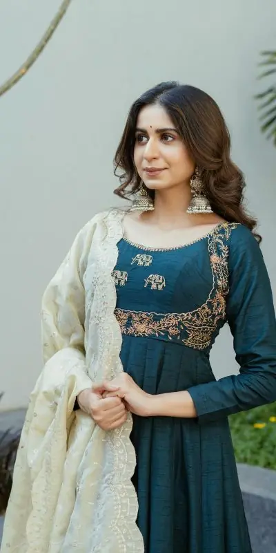 Sublime Blue Color Fhantom Silk Thread Work Salwar Suit