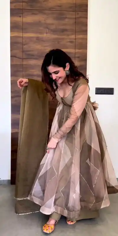 Sublime Brown Color Tabby Silk Organza Digital Printed Salwar Suit