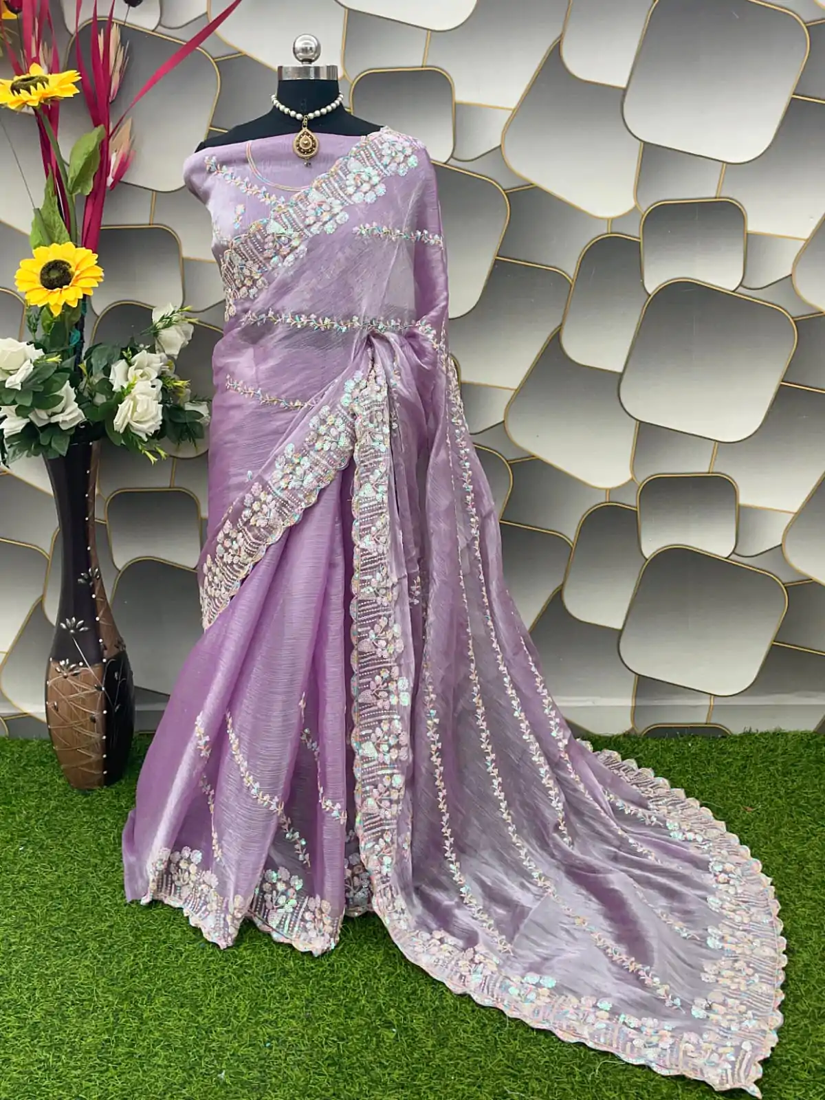 Aglow Purple Color Jimi Choo Silk Beautiful Embroidery Saree