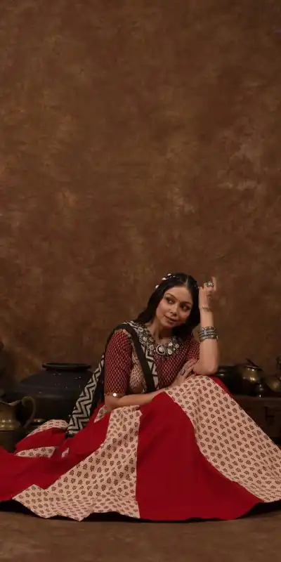 LG 644 Red Color Printed Polly Reyon Lehenga Choli Wedding, Party, Festive, Events Etc. Delivery 4-6 Working Days Rs 1999 | Lehenga, Bollywood Lehenga, Creative Lehenga, Designer Lehenga, Embroidered Lehenga, Party Wear Lehenga