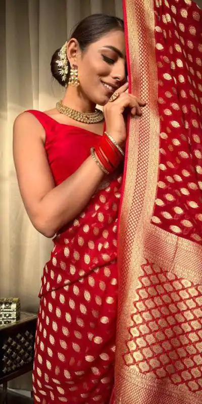 KP 5083 Red Soft Lichi Silk Perfect for Wedding, Party, Family Gatherings, Sangeet, Diwali Cloth. Saree. Get it for ₹1399. Delivery 4-6 Working Days. | Sarees, Bollywood Sarees, Creative Sarees, Designer Sarees, Embroidered Sarees, Ethnic Saree, Modern Digital sarees, Party Wear Sarees