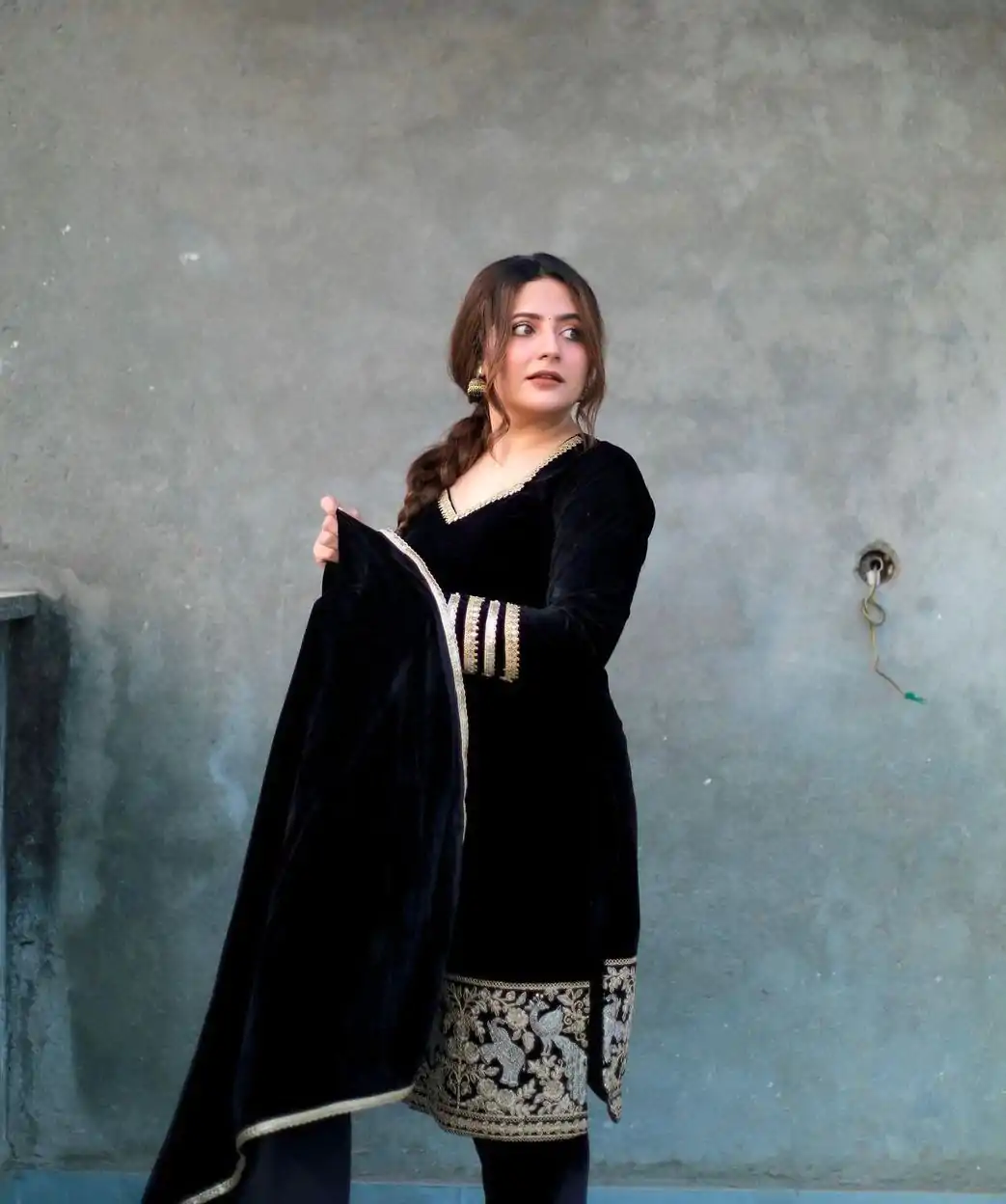 VLM 228 Black Viscose Velvet Salwar Suit with Embroidery Work & Lace Work. Affordable Price ₹2099. Delivery 4-6 Working Days. Shop now. | Lehenga, Bollywood Lehenga, Creative Lehenga, Designer Lehenga, Embroidered Lehenga, Party Wear Lehenga