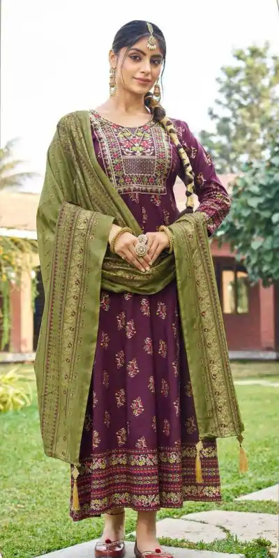 INLI Masakali 7.0 Wine Color in Color Rayon Embroidery Work Gown . Exclusive Offer ₹1849. Delivery 4-6 Working Days. Shop now. | Gowns, Bollywood Gowns, Creative Gowns, Designer Gowns, Embroidered Gowns, Party Wear Gowns