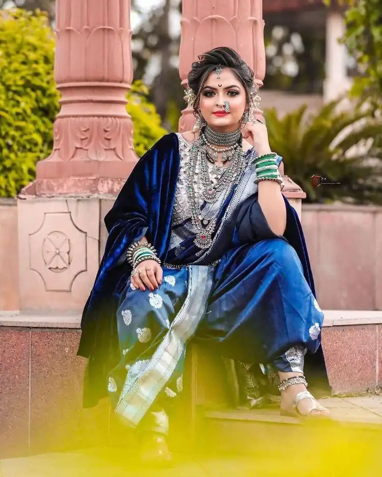 Navy Blue Soft Lichi Silk Lace Border Work Saree - Image 7