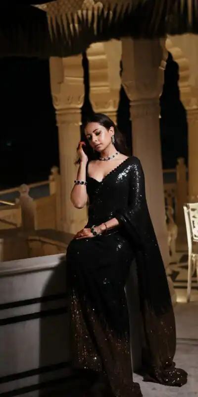 JR 636 Black Color Georgette Saree with Embroidery Work & Lace Work. Special Price ₹1899. Delivery 4-6 Working Days. Shop now. | Sarees, Bollywood Sarees, Creative Sarees, Designer Sarees, Embroidered Sarees, Ethnic Saree, Modern Digital sarees, Party Wear Sarees