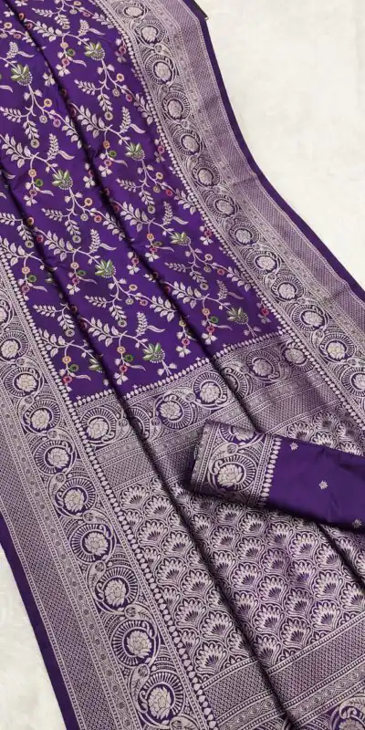 MB 113 Purple Khaddi Pashmina Saree with Lace Work & Zari Work. Introductory Price ₹1949. Delivery 4-6 Working Days. Shop now. | Sarees, Bollywood Sarees, Creative Sarees, Designer Sarees, Embroidered Sarees, Ethnic Saree, Modern Digital sarees, Party Wear Sarees