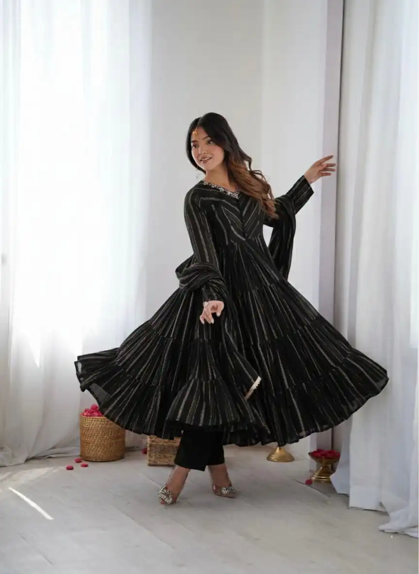 SRK 5305 Black Color Mal Chanderi Gown with Mirror Work & Lace Work. Grab it for ₹2399. Delivery 4-6 Working Days. Shop now. | Gowns, Bollywood Gowns, Creative Gowns, Designer Gowns, Embroidered Gowns, Party Wear Gowns