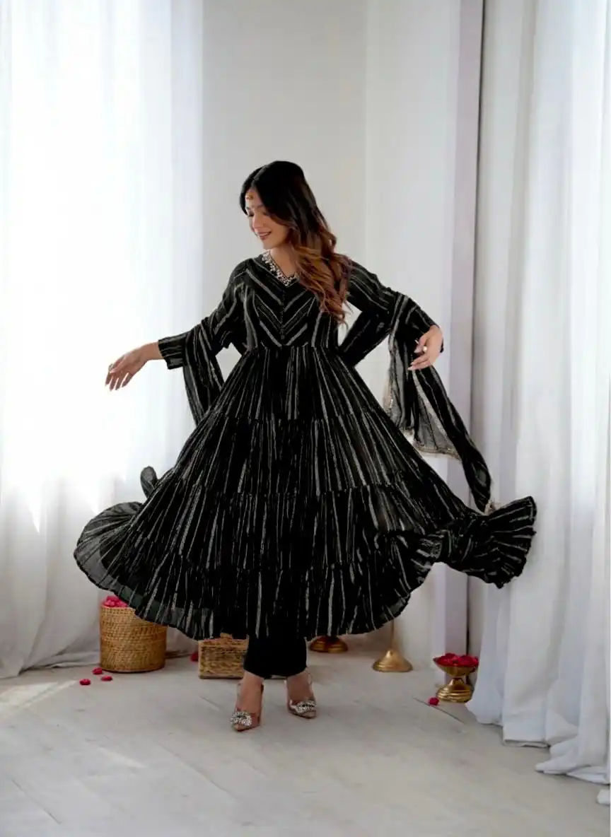 SRK 5305 Black Color Mal Chanderi Gown with Mirror Work & Lace Work. Grab it for ₹2399. Delivery 4-6 Working Days. Shop now. | Gowns, Bollywood Gowns, Creative Gowns, Designer Gowns, Embroidered Gowns, Party Wear Gowns