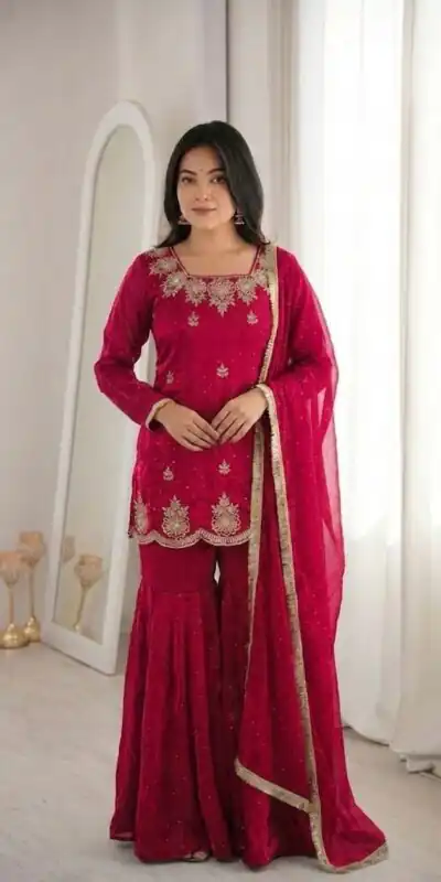 Aglow Red Fendy Silk Embroidery Work Salwar Suit