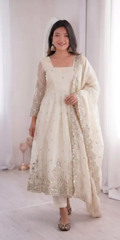 Classic White Fendy Silk Embroidery Sequins Work Gown