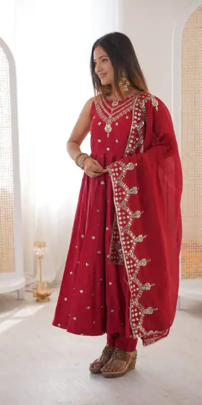 Elegant Red Roman Silk Embroidery Work Gown